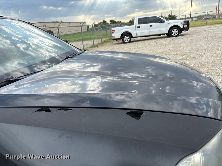 image for item DW8670 2011 BMW X5 SUV