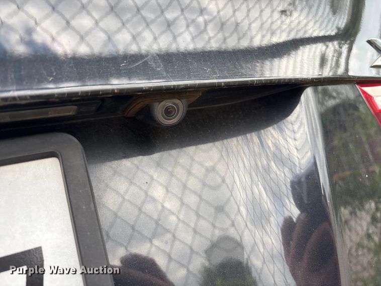 image for item DW8670 2011 BMW X5 SUV