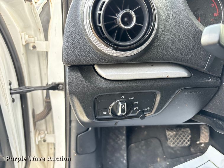 image for item DW8671 2016 Audi A3 