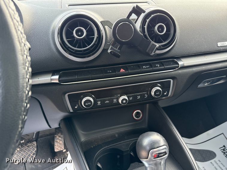 image for item DW8671 2016 Audi A3 