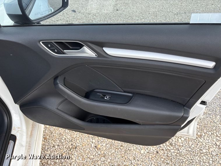 image for item DW8671 2016 Audi A3 