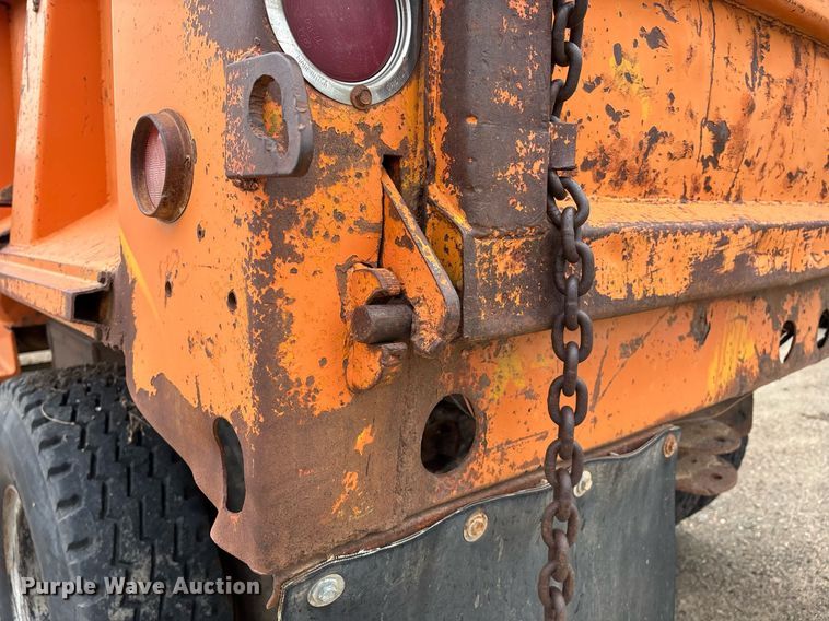 image for item DX8031 1977 Ford F700 dump truck