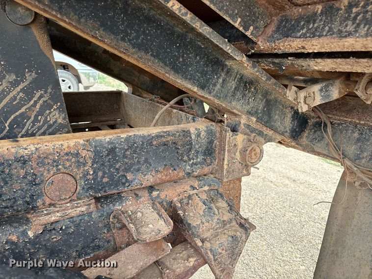 image for item DX8031 1977 Ford F700 dump truck