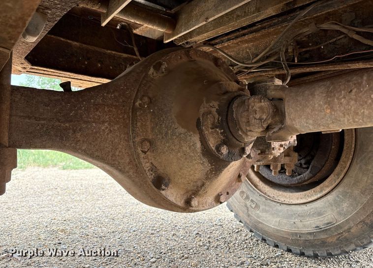 image for item DX8031 1977 Ford F700 dump truck