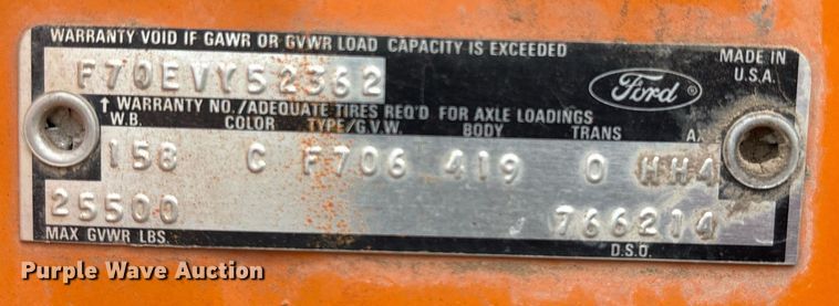 image for item DX8031 1977 Ford F700 dump truck