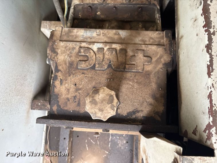 image for item DX8032 1980 International 1724 sewer jetter truck