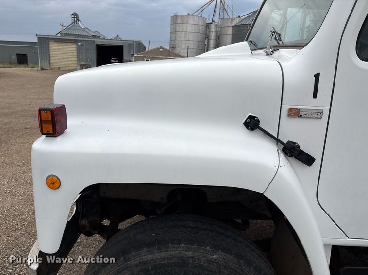 image for item DX8032 1980 International 1724 sewer jetter truck