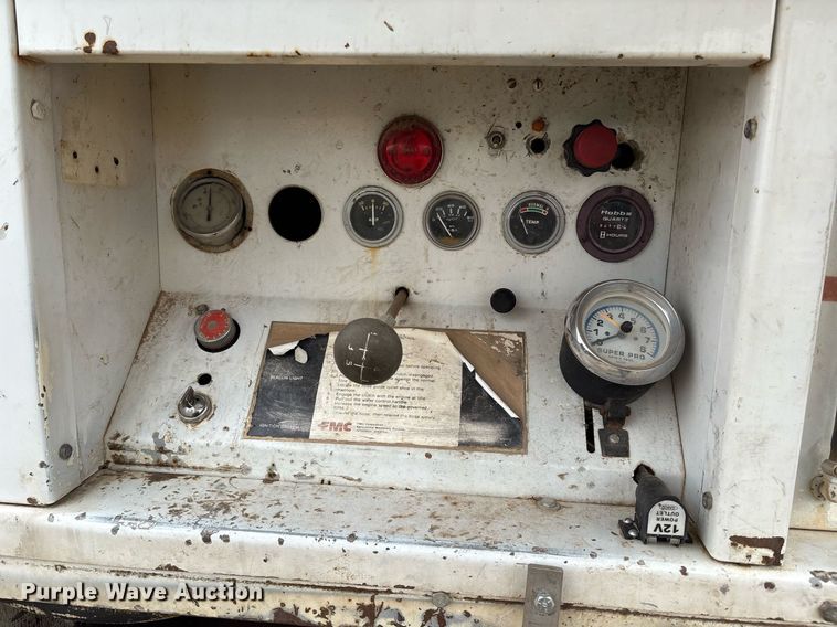 image for item DX8032 1980 International 1724 sewer jetter truck