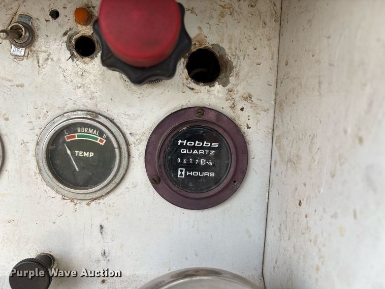 image for item DX8032 1980 International 1724 sewer jetter truck