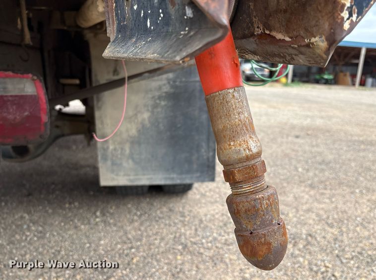 image for item DX8032 1980 International 1724 sewer jetter truck