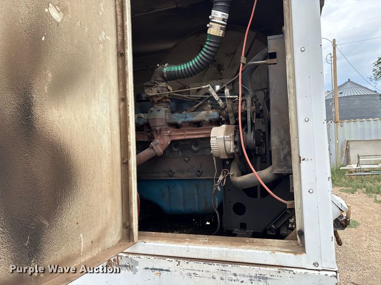 image for item DX8032 1980 International 1724 sewer jetter truck