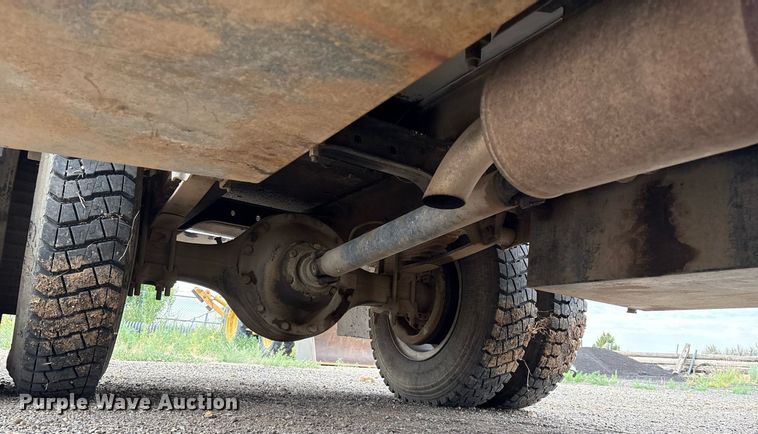 image for item DX8032 1980 International 1724 sewer jetter truck