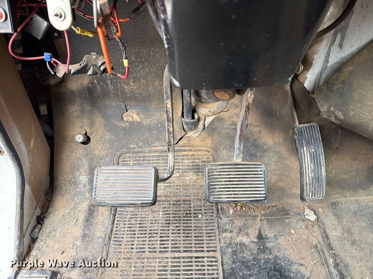 image for item DX8032 1980 International 1724 sewer jetter truck