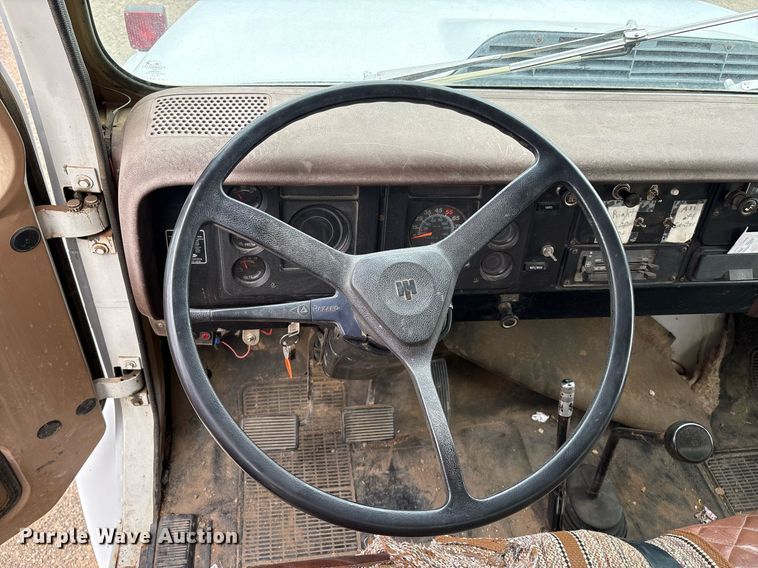 image for item DX8032 1980 International 1724 sewer jetter truck