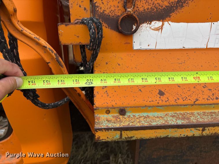 image for item DX8037 1977 Ford F700 dump truck