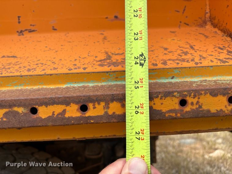 image for item DX8037 1977 Ford F700 dump truck