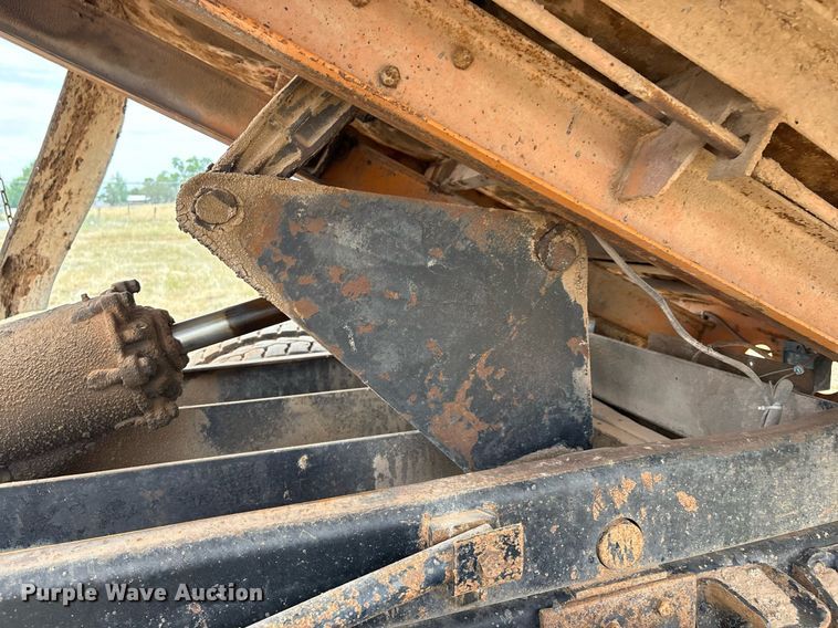 image for item DX8037 1977 Ford F700 dump truck