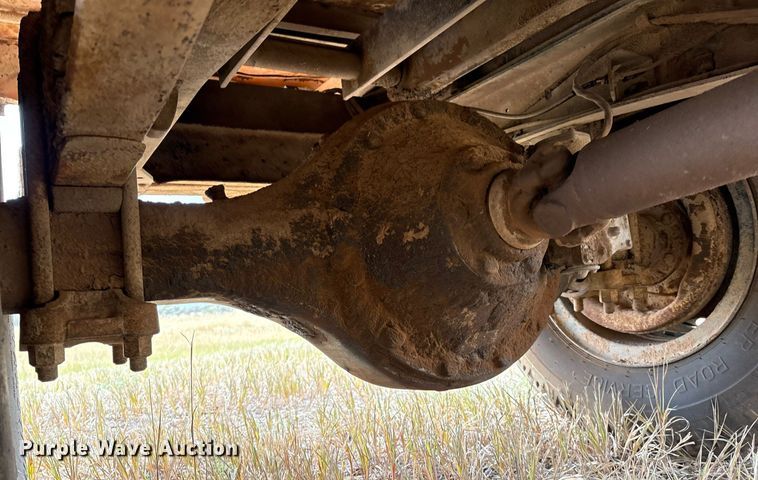 image for item DX8037 1977 Ford F700 dump truck