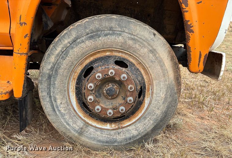 image for item DX8037 1977 Ford F700 dump truck