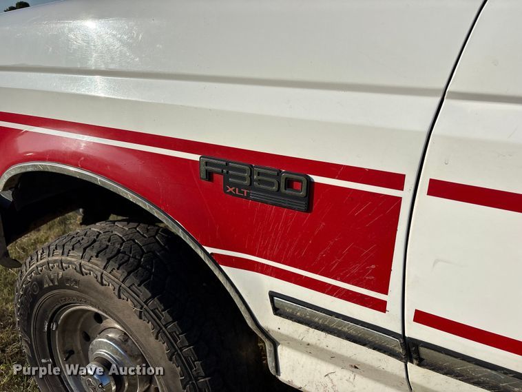 image for item DY0934 1997 Ford F350 Crew Cab pickup truck