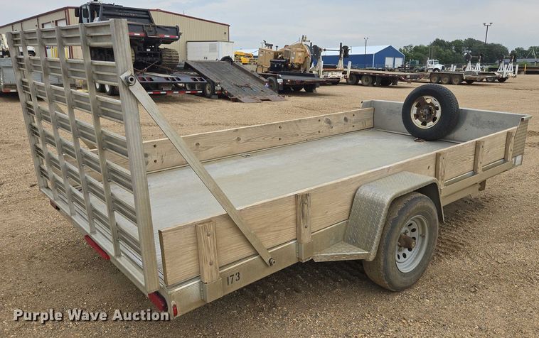 image for item DY1086 2014 DCT Silverline utility trailer