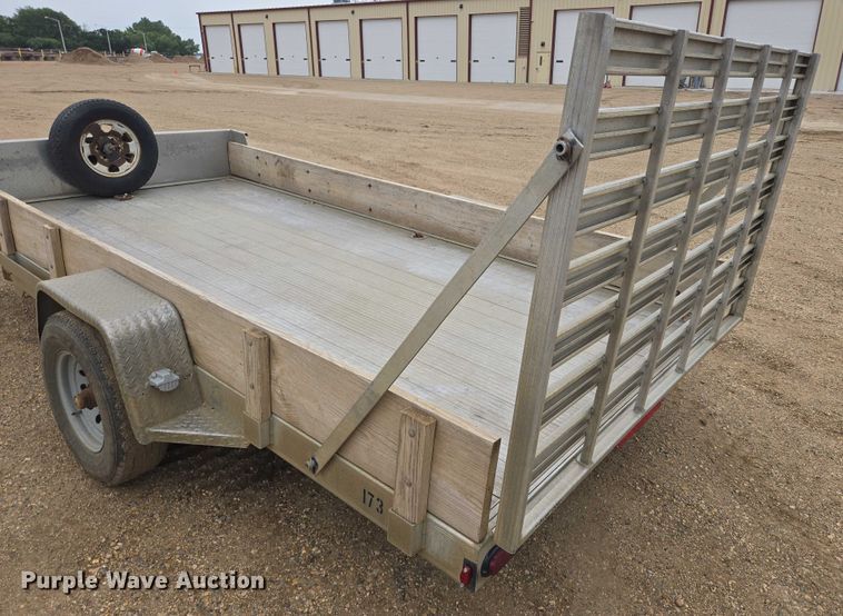 image for item DY1086 2014 DCT Silverline utility trailer