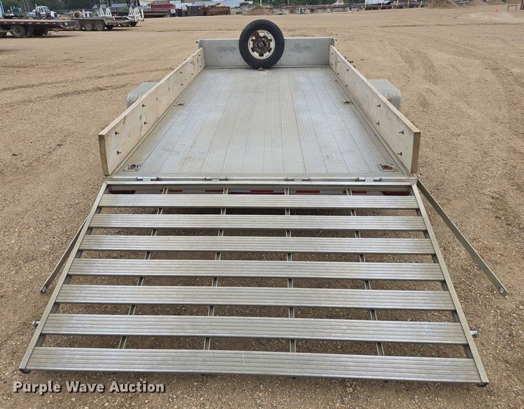 image for item DY1086 2014 DCT Silverline utility trailer