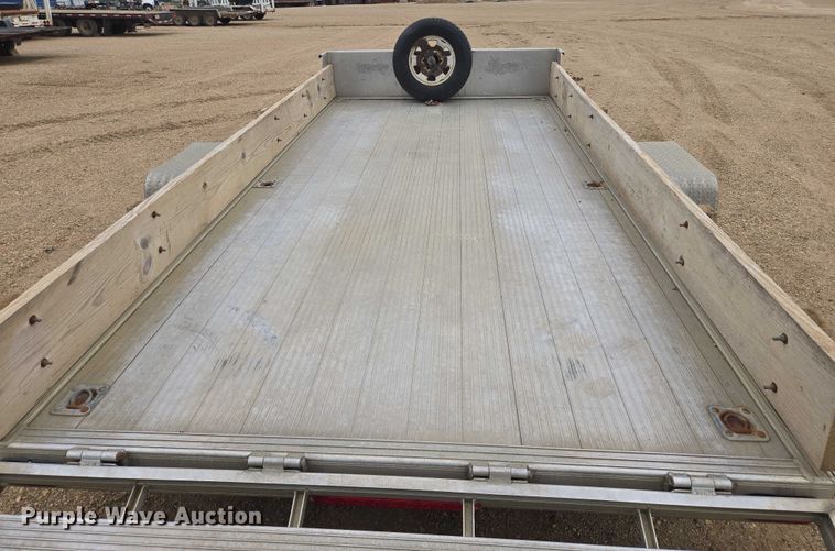 image for item DY1086 2014 DCT Silverline utility trailer