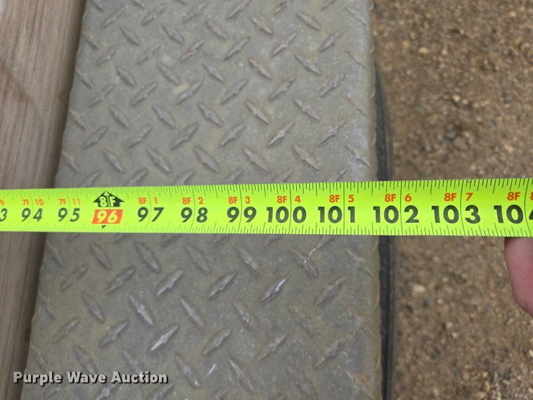 image for item DY1086 2014 DCT Silverline utility trailer