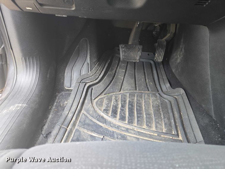 image for item DY1087 2015 Chrysler 200 