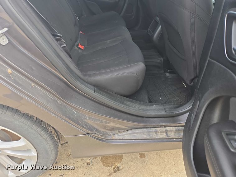 image for item DY1087 2015 Chrysler 200 