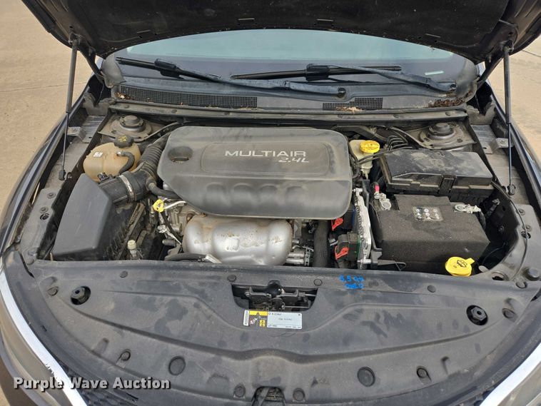 image for item DY1087 2015 Chrysler 200 