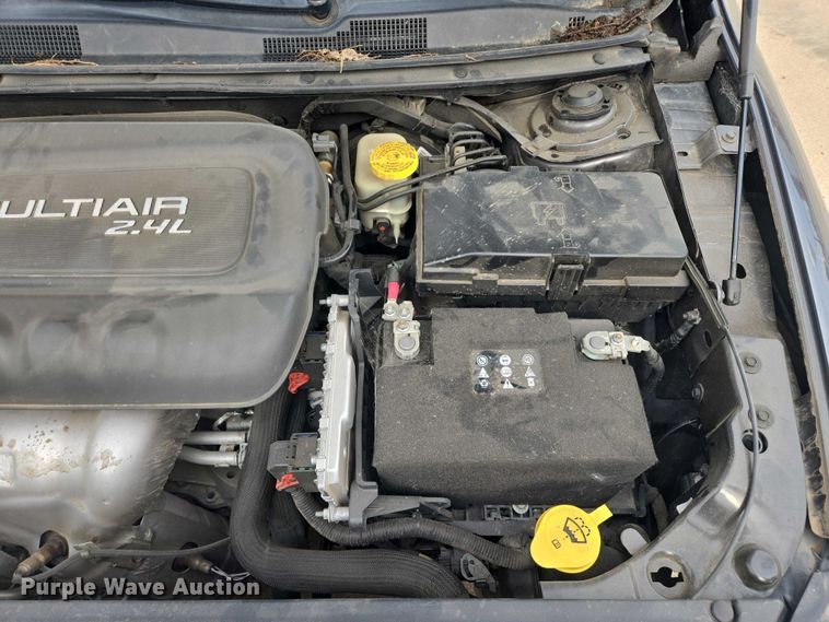 image for item DY1087 2015 Chrysler 200 