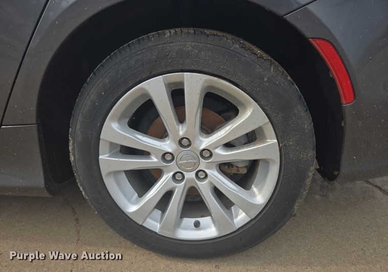 image for item DY1087 2015 Chrysler 200 