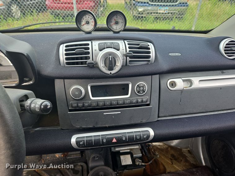 image for item DY1089 2013 Smart Fortwo 