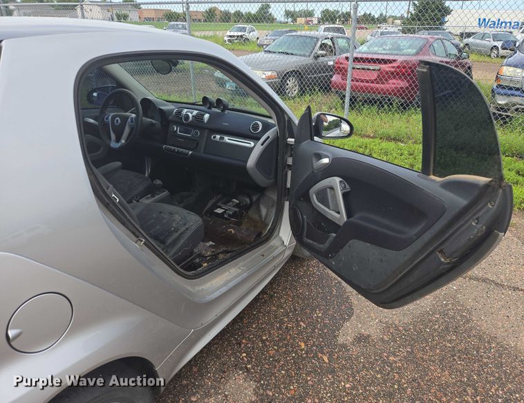 image for item DY1089 2013 Smart Fortwo 