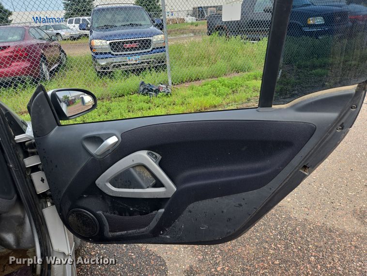 image for item DY1089 2013 Smart Fortwo 