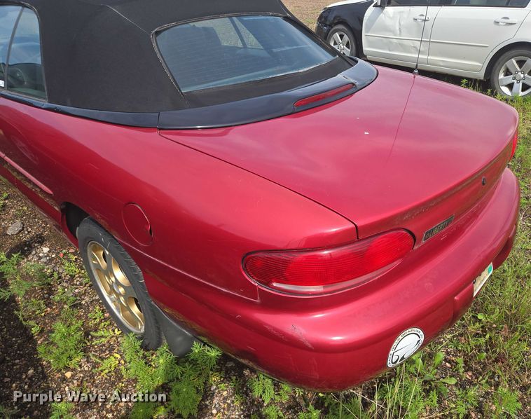 image for item DY1091 1998 Chrysler Sebring convertible