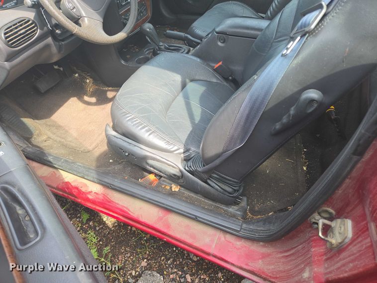 image for item DY1091 1998 Chrysler Sebring convertible