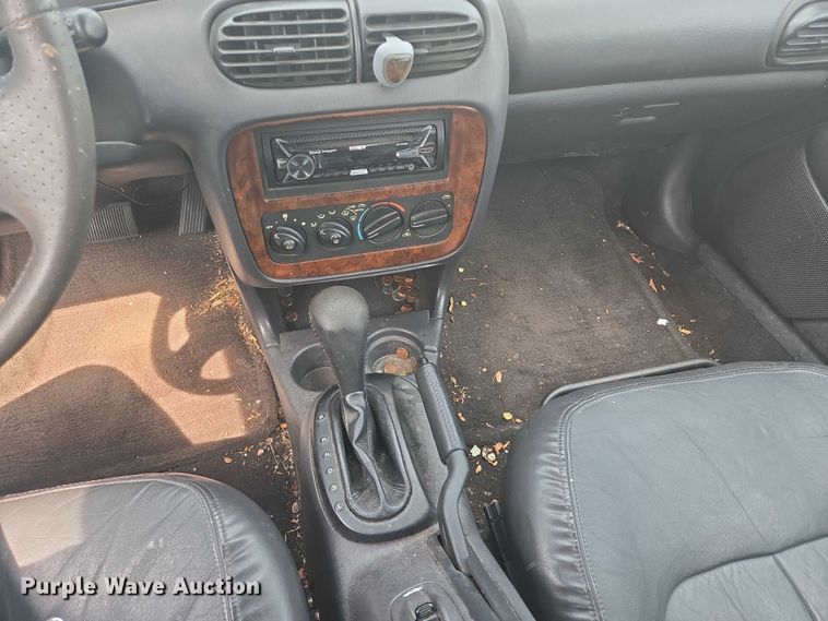 image for item DY1091 1998 Chrysler Sebring convertible