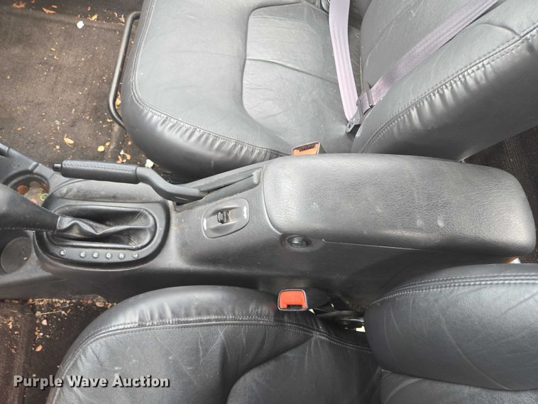 image for item DY1091 1998 Chrysler Sebring convertible