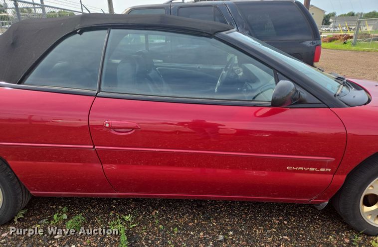 image for item DY1091 1998 Chrysler Sebring convertible