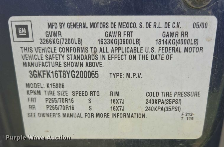 image for item DY1092 2000 GMC Yukon Xl SUV