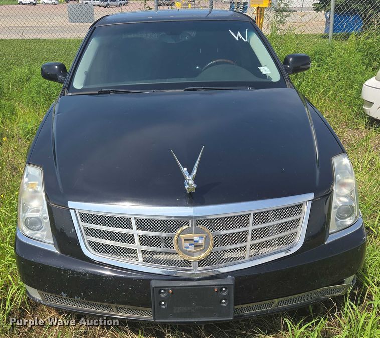 image for item DY1094 2010 Cadillac DTS 