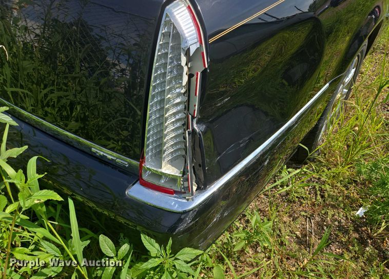 image for item DY1094 2010 Cadillac DTS 