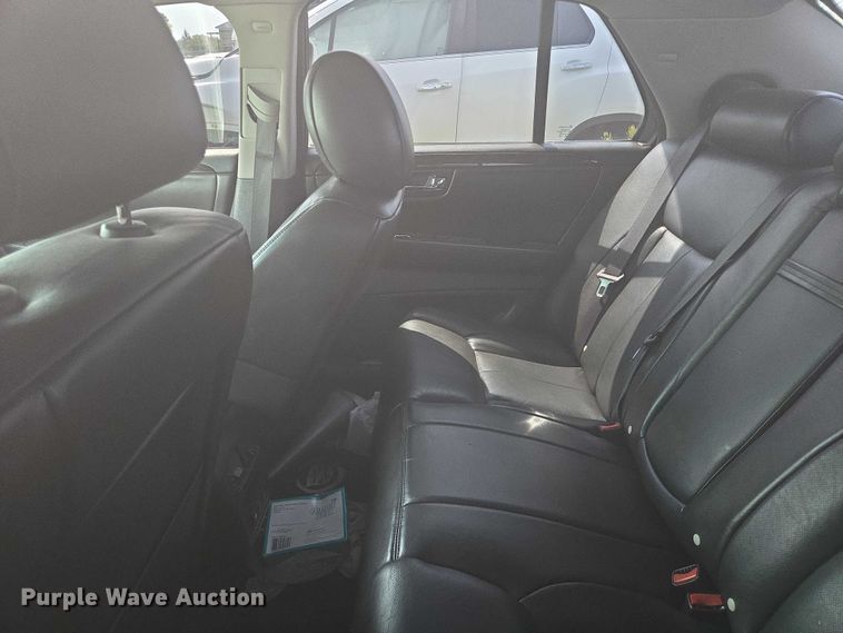 image for item DY1094 2010 Cadillac DTS 