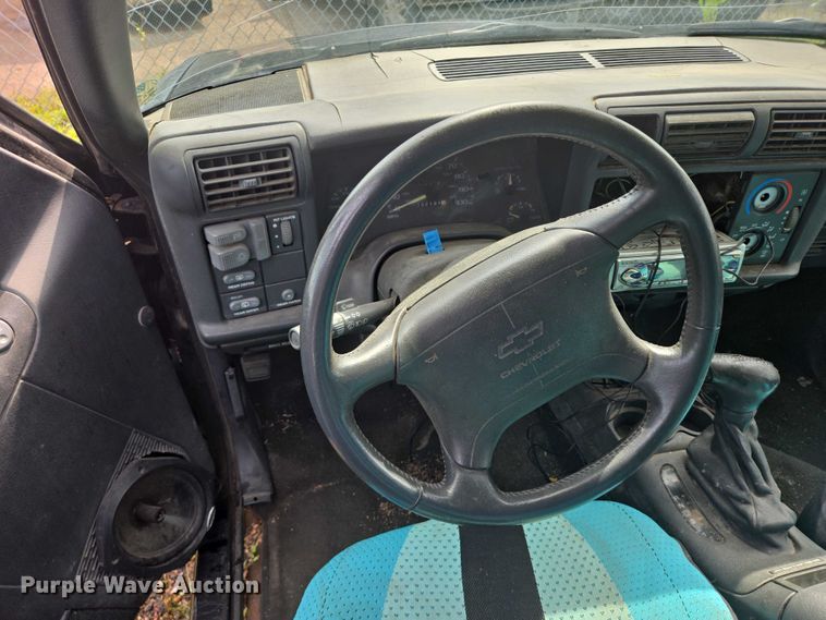 image for item DY1095 1997 Chevrolet Blazer SUV