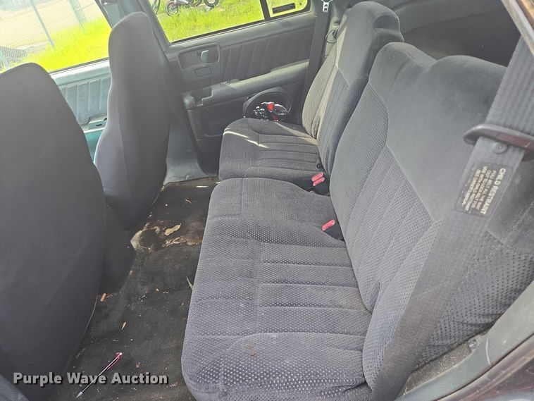 image for item DY1095 1997 Chevrolet Blazer SUV