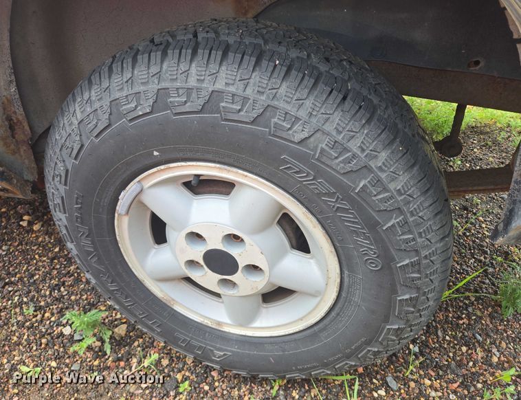 image for item DY1095 1997 Chevrolet Blazer SUV