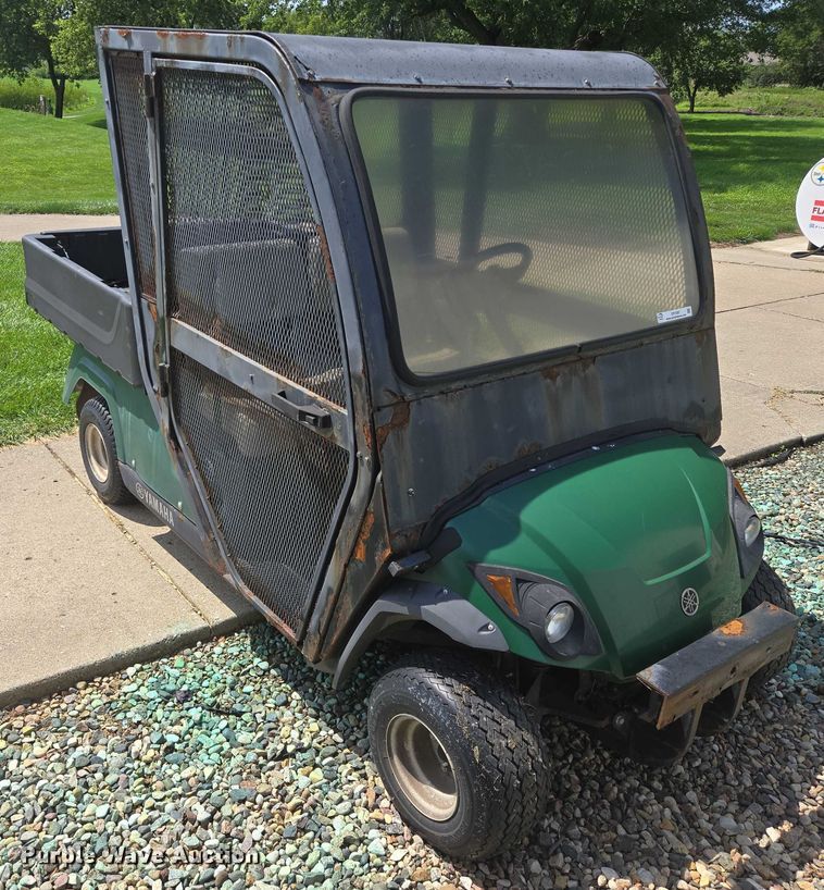 image for item DY1097 Yamaha YTF2X3 golf cart